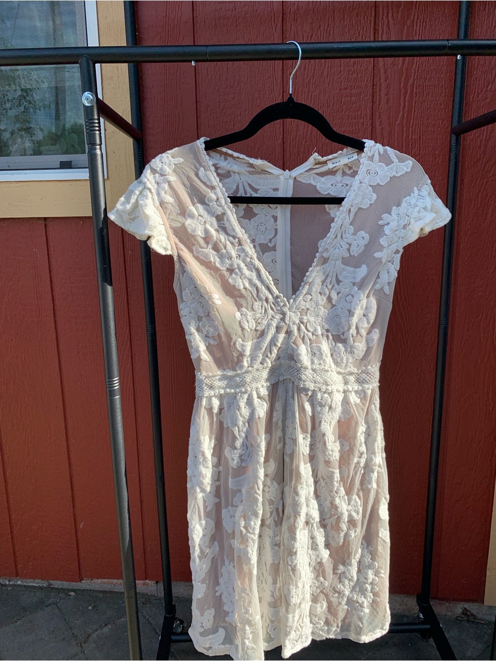 Main Strip Ivory Lace V-Neck Cocktail Dress